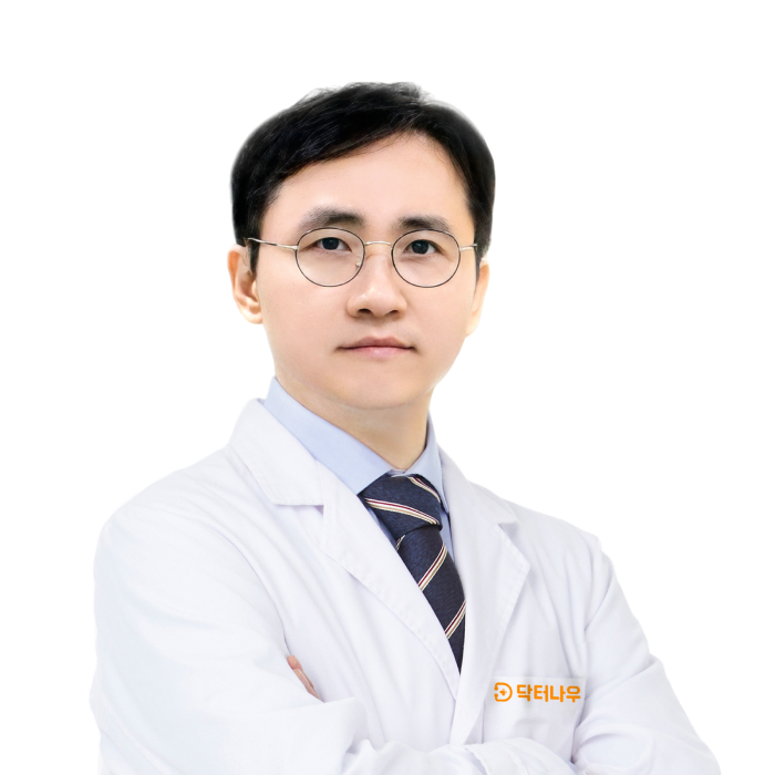 이윤식 의사 사진