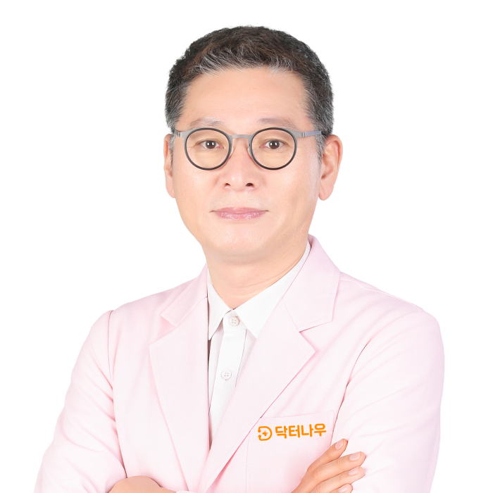 이성욱 의사 사진