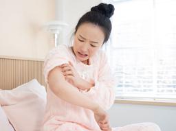 피부 발진 가려움으로 고통받고 있다면, 피부 발진 원인부터 치료법까지 썸네일