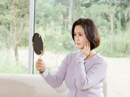 모공, 여드름, 홍조, 잔주름을 한 번에 해결! '포텐자 레이저'의 효과, 원리, 통증, 시술 주기 정리 썸네일