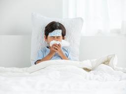 우리 아이, 마이코플라즈마 폐렴? 감기와 마이코플라즈마 폐렴 차이점 썸네일