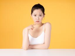 여드름 약 이소티논 비대면 처방 후기 | 20분 만에 피지조절제 받는 방법 썸네일