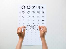 라식 vs 라섹 vs 스마일라식 차이, 수험생 시력교정 고민이라면? 썸네일