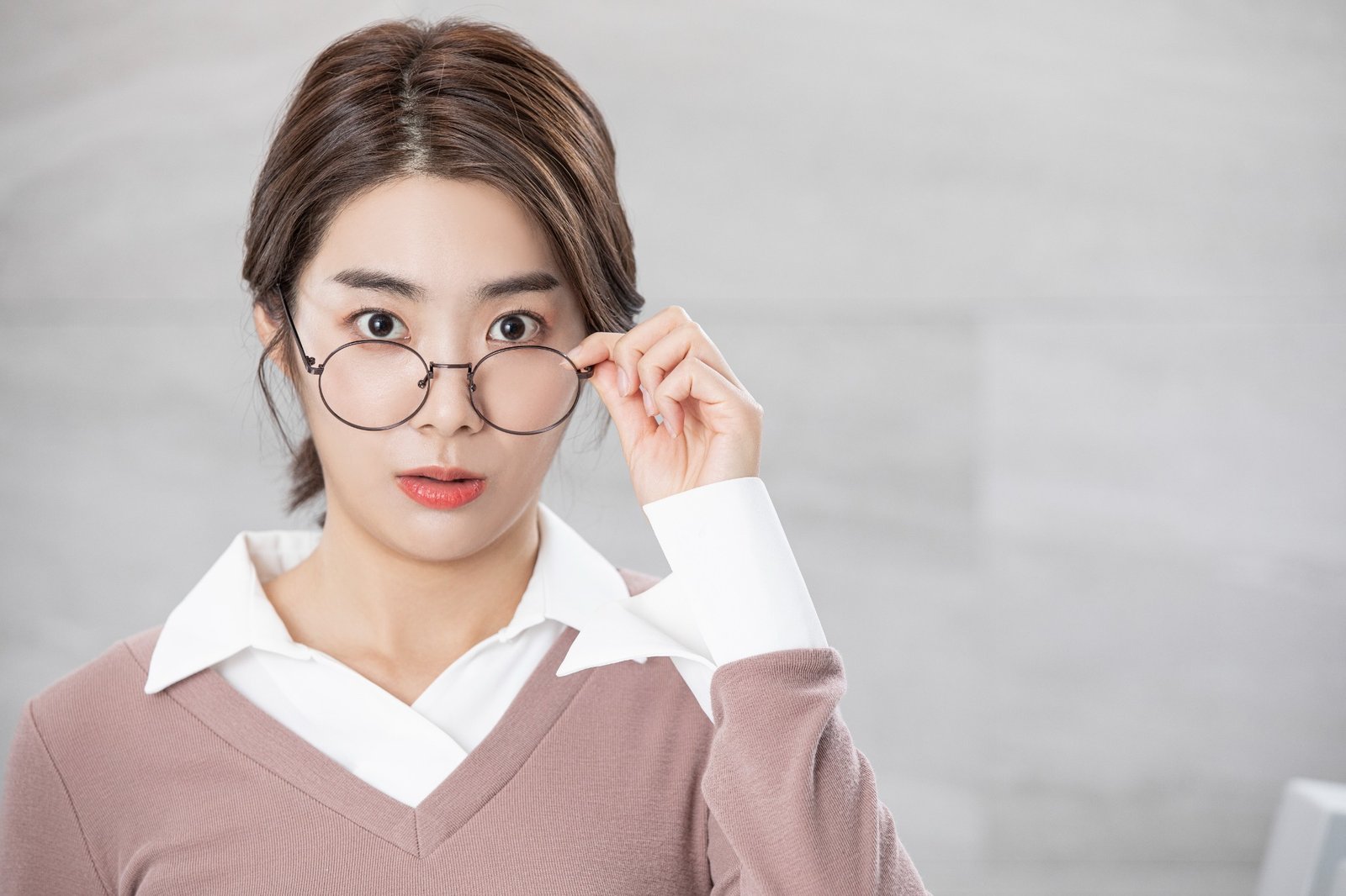 스마일라식 후 음주·흡연, 언제부터 가능할까? 썸네일