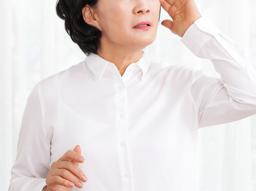 치매로 오해하기 쉬운 섬망 증상, 섬망 뜻, 원인, 치료까지 파헤치기 썸네일
