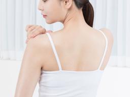 "등드름, 가드름 없애는 법?" 원인과 치료법, 생활습관까지 알려드려요 썸네일