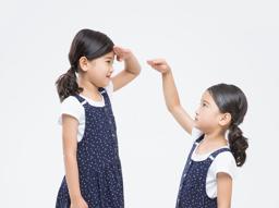 유독 사춘기 빠른 아이 '성조숙증' 의심 증상부터 원인, 진단, 치료법까지  썸네일