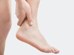 발목이 저리고 찌릿한 "발목터널증후군" 증상과 원인, 치료법 썸네일