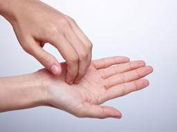 [1분 FAQ] 한포진 생기는 원인이 뭔가요?  썸네일