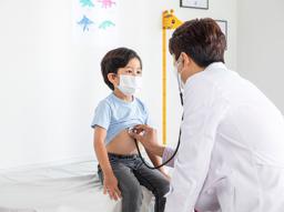 아이가 설사가 심해요, 로타바이러스일까요? 유행 시기, 증상, 치료법, 예방접종까지 썸네일