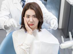 "이가 아파요.." 치통 심할 때, 치통 원인과 대처법 4가지 썸네일